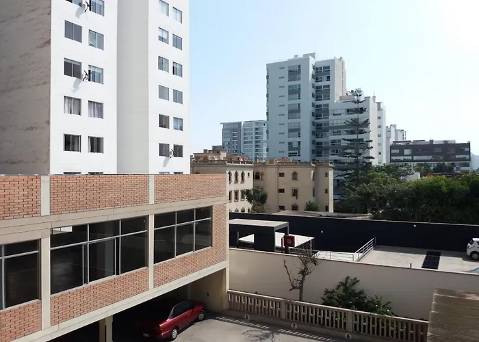 Departamento en San Isidro, Lima