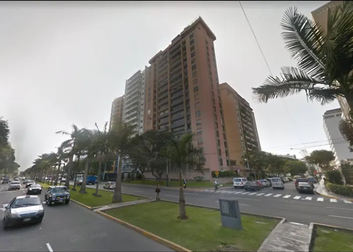 Departamento en San Isidro, Lima